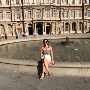 Meet your Posher, Posh